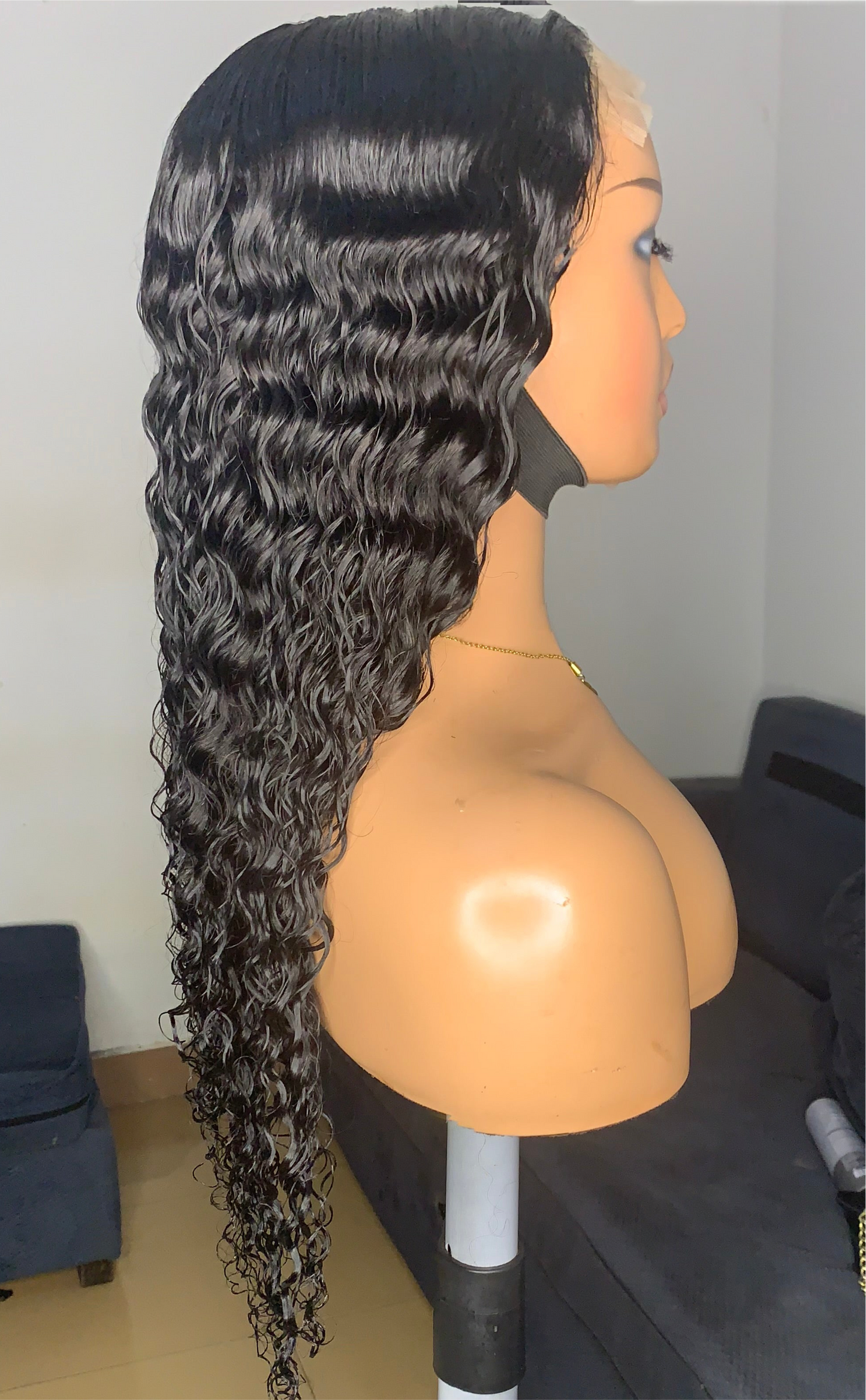 22-Inch Closure Wig – Gorgeous Deep Waves, Natural Look