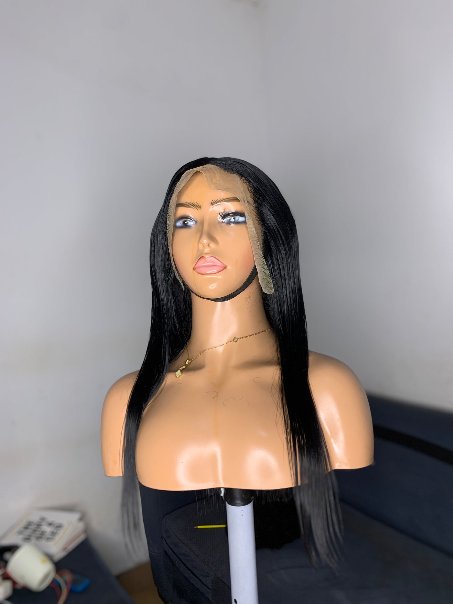 18-Inch Silky Straight Frontal Wig – 100% Human Hair