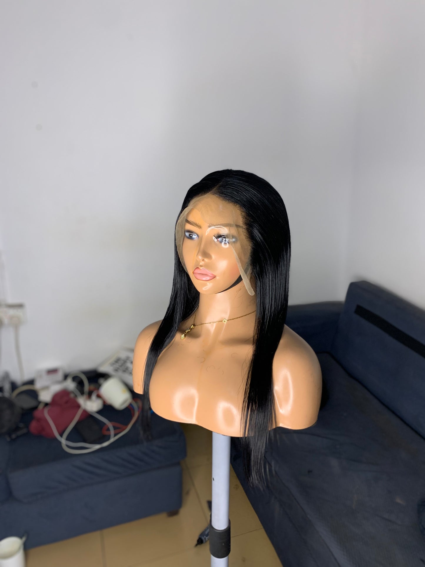 18-Inch Silky Straight Frontal Wig – 100% Human Hair