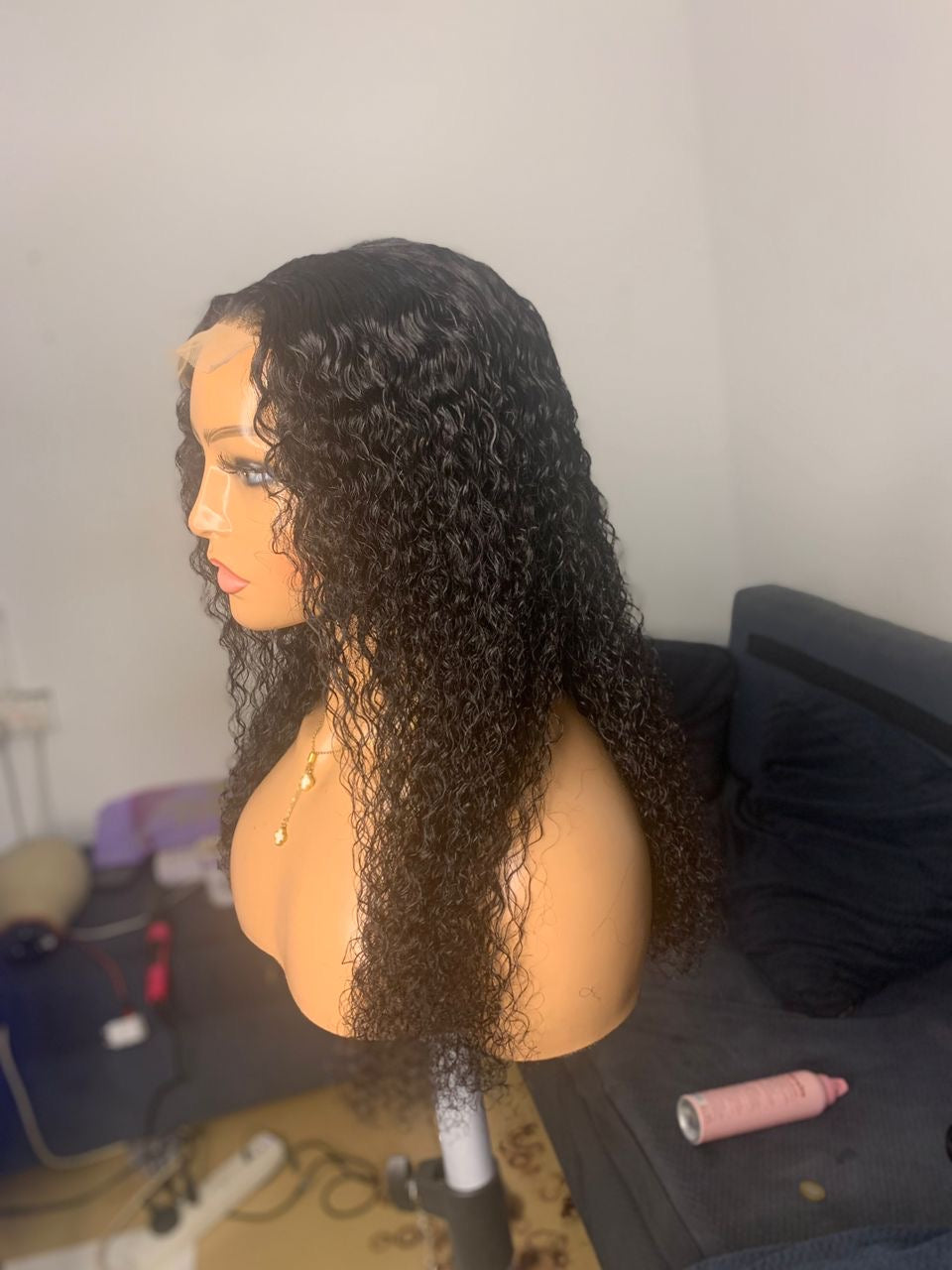 18-Inch Wet Curls Closure Wig – 100% Human Hair